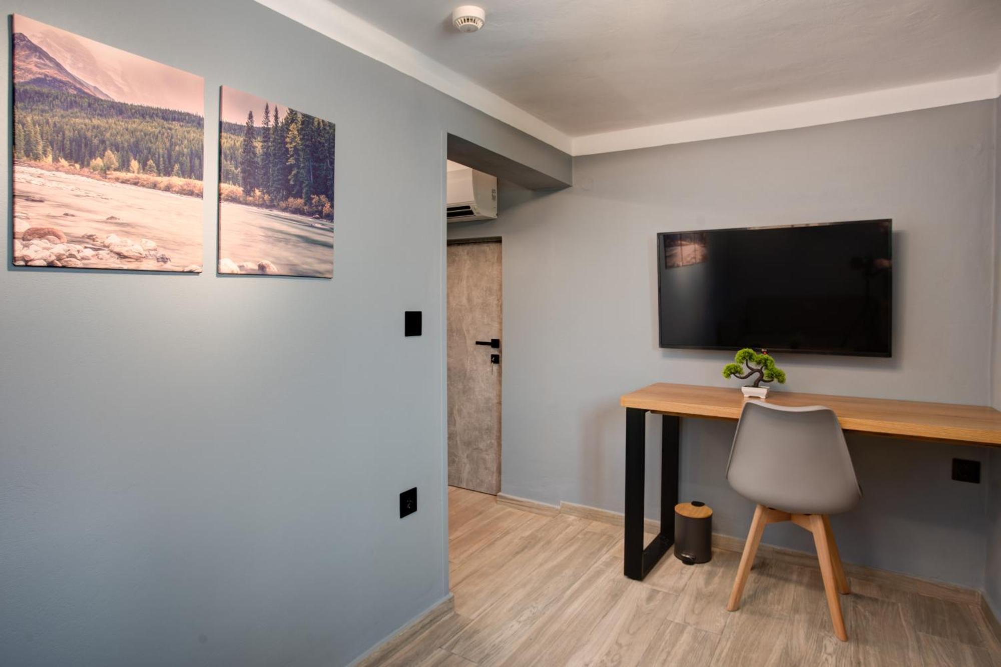 Agora Apartments Mytilíni Szoba fotó